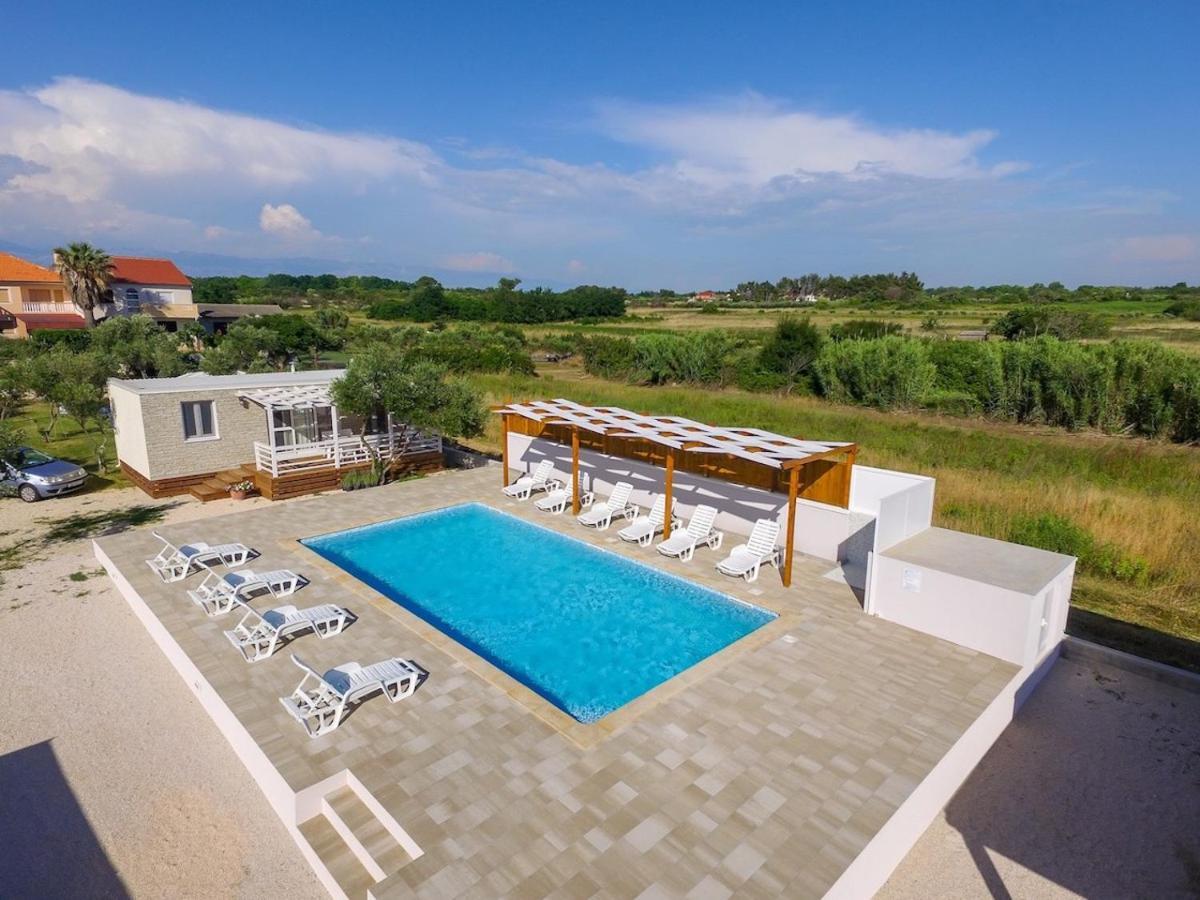 Apartments Medanic - Private Pool Привлака Екстер'єр фото
